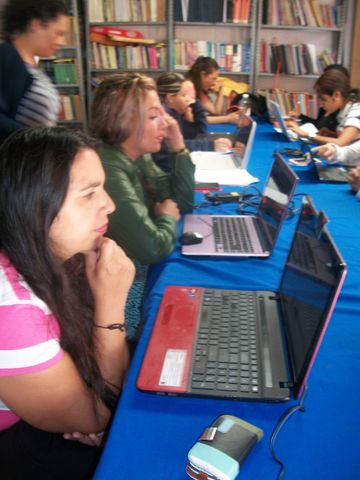 MAESTRA ANA ROSA
