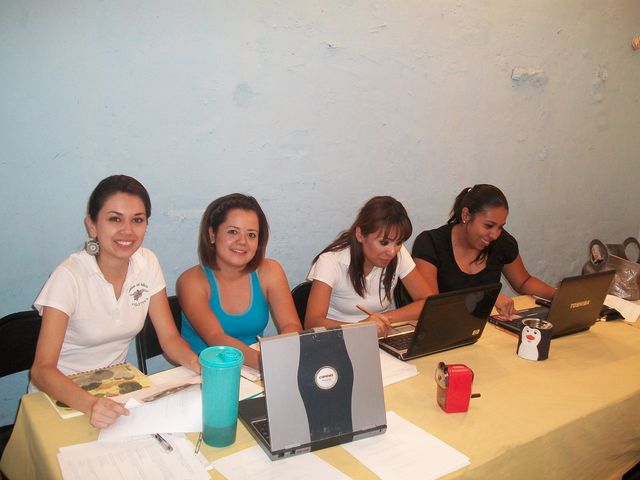 MAESTRAS: ADRIANITA, KARLITA, SUSANITA Y JESSI. EXAMEN DE OPOSICION